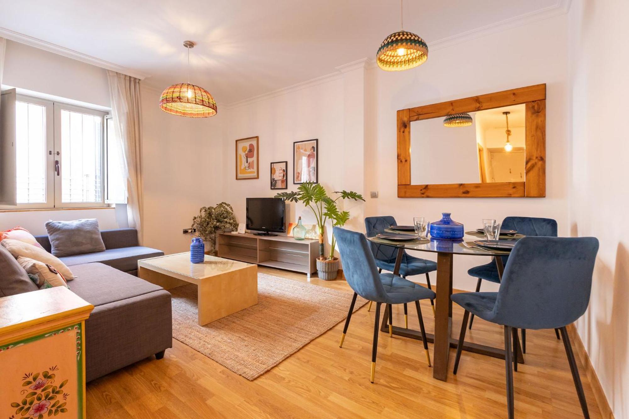 Charming Apartment At San Bernardo Neighborhood By Ocityzen Севилья Экстерьер фото