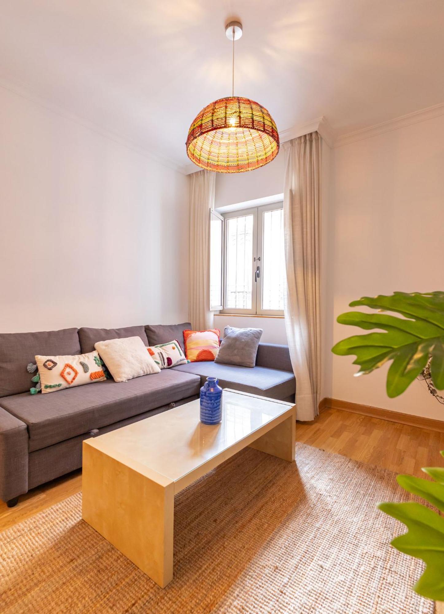 Charming Apartment At San Bernardo Neighborhood By Ocityzen Севилья Экстерьер фото