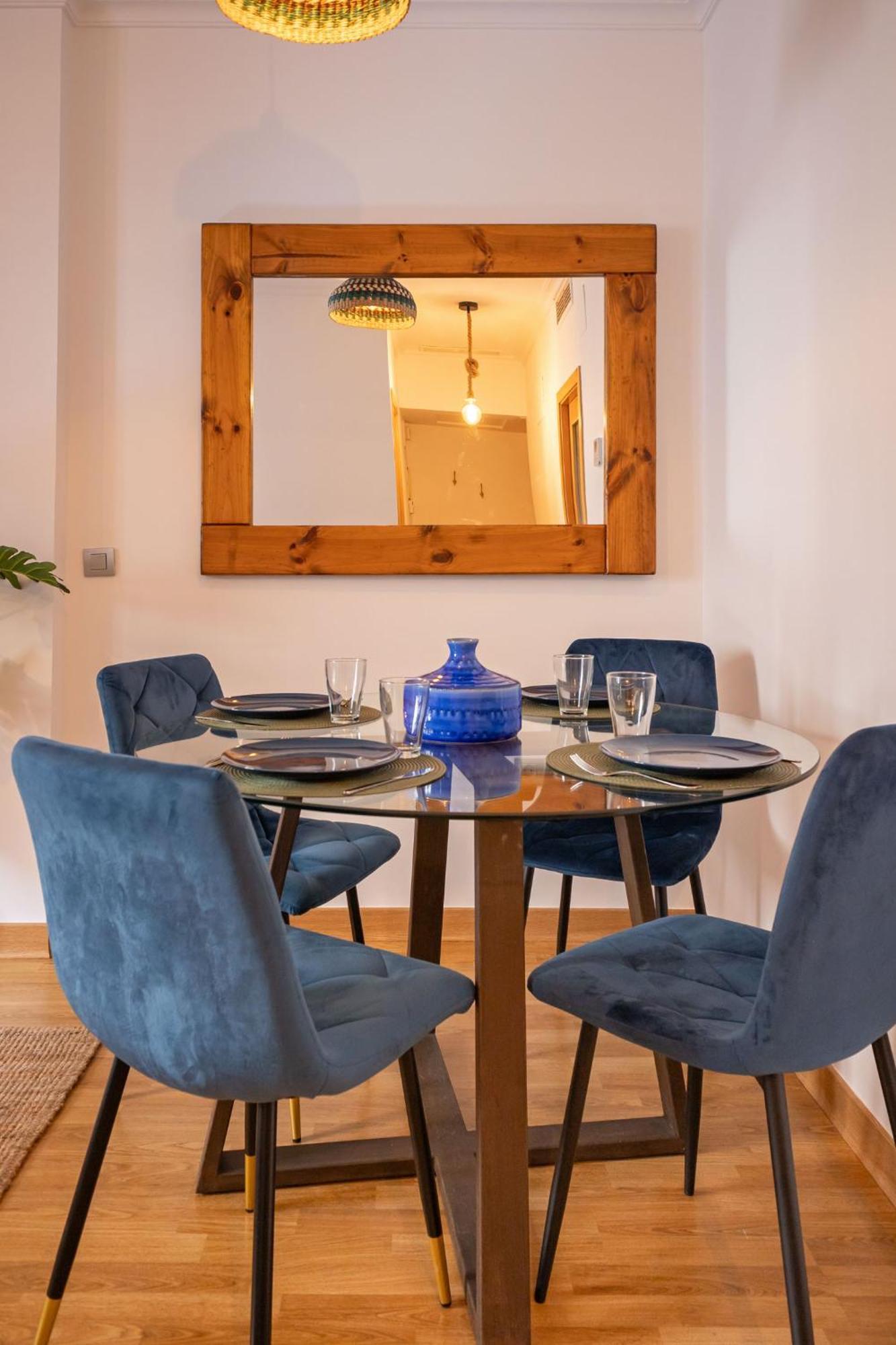 Charming Apartment At San Bernardo Neighborhood By Ocityzen Севилья Экстерьер фото